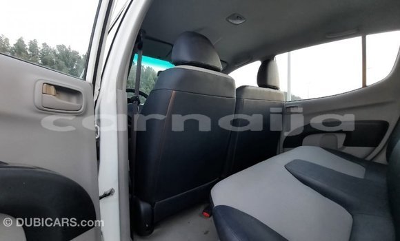 Acheter Import Voiture Mitsubishi L200 Blanc à Import - Dubai, État d'Abia Acheter Import Voiture Mitsubishi L200 Blanc à Import - Dubai, État d'Abia