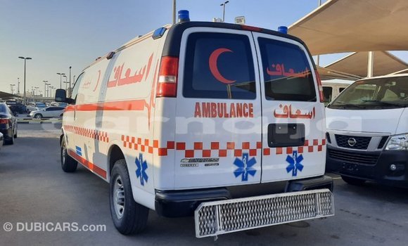 Buy Import Chevrolet Express White Car in Import - Dubai in Abia State Buy Import Chevrolet Express White Car in Import - Dubai in Abia State