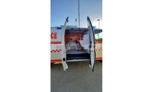 Buy Import Chevrolet Express White Car in Import - Dubai in Abia State Buy Import Chevrolet Express White Car in Import - Dubai in Abia State