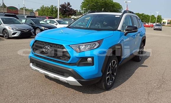 Acheter Import Voiture Toyota RAV4 Bleu à Lagos, État de Lagos Acheter Import Voiture Toyota RAV4 Bleu à Lagos, État de Lagos