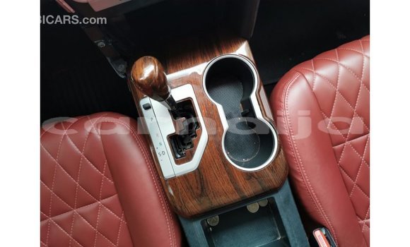 Acheter Import Voiture Toyota Camry Blanc à Import - Dubai, État d'Abia Acheter Import Voiture Toyota Camry Blanc à Import - Dubai, État d'Abia