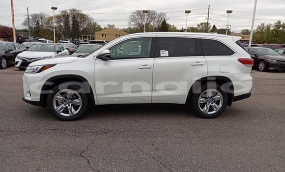 Acheter Import Voiture Toyota Highlander Blanc à Abuja, État de Lagos Acheter Import Voiture Toyota Highlander Blanc à Abuja, État de Lagos