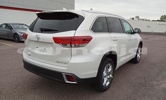 Acheter Import Voiture Toyota Highlander Blanc à Abuja, État de Lagos Acheter Import Voiture Toyota Highlander Blanc à Abuja, État de Lagos