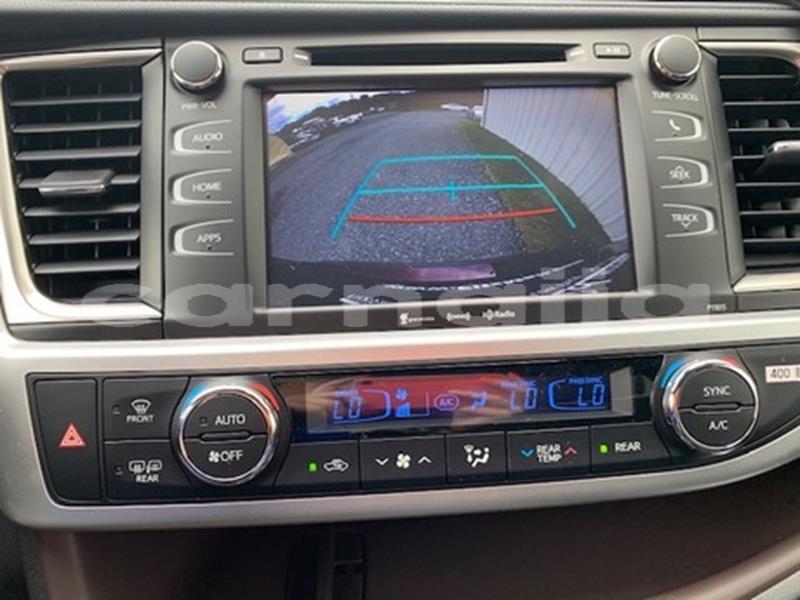 Big with watermark 2019 toyota highlander.....5