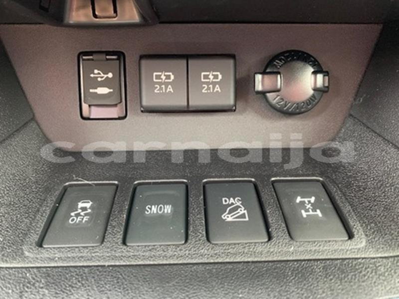 Big with watermark 2019 toyota highlander.....6