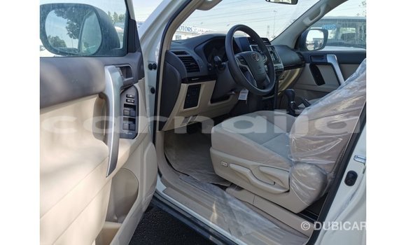Acheter Import Voiture Toyota Prado Blanc à Import - Dubai, État d'Abia Acheter Import Voiture Toyota Prado Blanc à Import - Dubai, État d'Abia