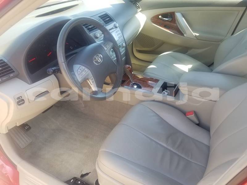 Big with watermark 2008 toyota camry..3