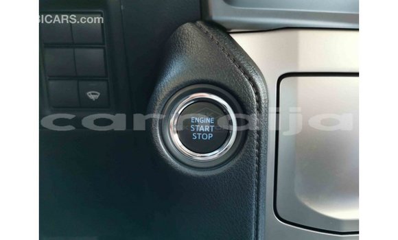 Acheter Import Voiture Toyota Prado Blanc à Import - Dubai, État d'Abia Acheter Import Voiture Toyota Prado Blanc à Import - Dubai, État d'Abia