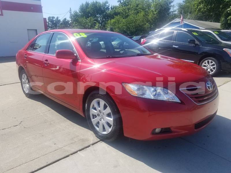 Big with watermark 2008 toyota camry..10