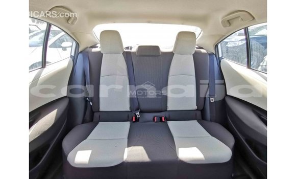 Buy Import Toyota Corolla White Car in Import - Dubai in Abia State Buy Import Toyota Corolla White Car in Import - Dubai in Abia State