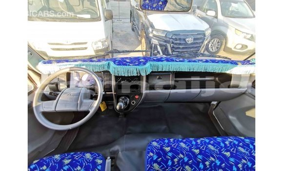 Buy Import Mitsubishi L400 White Truck in Import - Dubai in Abia State Buy Import Mitsubishi L400 White Truck in Import - Dubai in Abia State