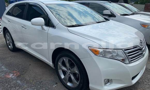 Acheter Import Voiture Toyota Venza Blanc à Enugu Ngwo, Enugu Acheter Import Voiture Toyota Venza Blanc à Enugu Ngwo, Enugu