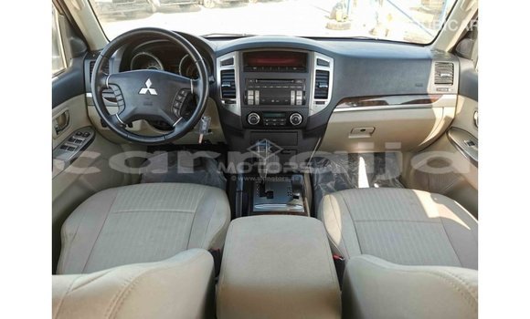 Buy Import Mitsubishi Pajero White Car in Import - Dubai in Abia State Buy Import Mitsubishi Pajero White Car in Import - Dubai in Abia State