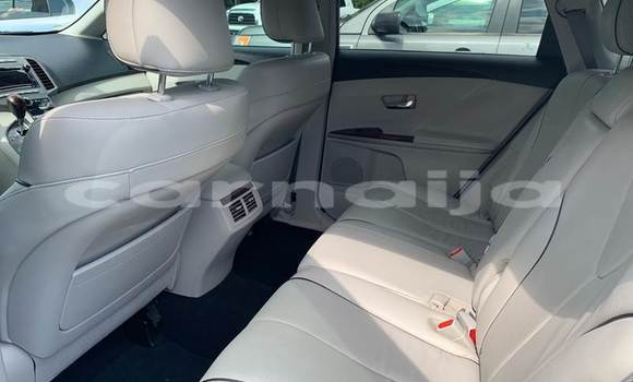 Acheter Import Voiture Toyota Venza Blanc à Enugu Ngwo, Enugu Acheter Import Voiture Toyota Venza Blanc à Enugu Ngwo, Enugu