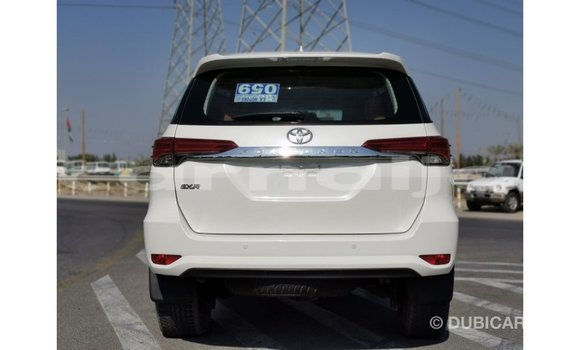 Acheter Import Voiture Toyota Fortuner Blanc à Import - Dubai, État d'Abia Acheter Import Voiture Toyota Fortuner Blanc à Import - Dubai, État d'Abia