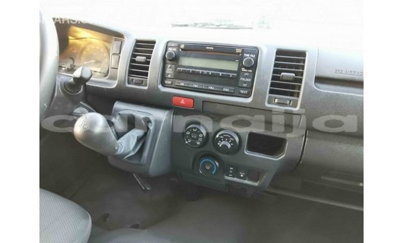 Buy Import Toyota Hiace White Car in Import - Dubai in Abia State Buy Import Toyota Hiace White Car in Import - Dubai in Abia State