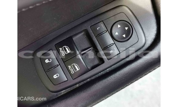 Acheter Import Voiture Dodge Challenger Blanc à Import - Dubai, État d'Abia Acheter Import Voiture Dodge Challenger Blanc à Import - Dubai, État d'Abia