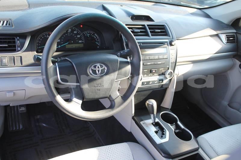 Big with watermark 2012 toyota camry..7