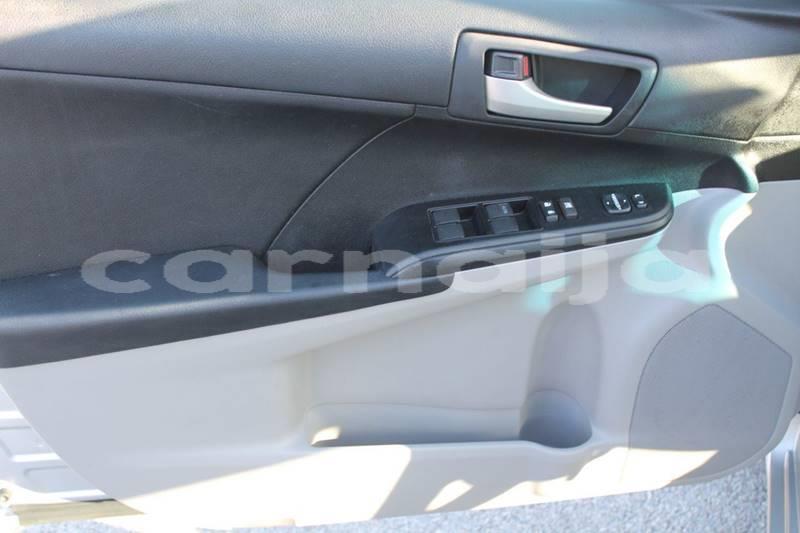 Big with watermark 2012 toyota camry..4