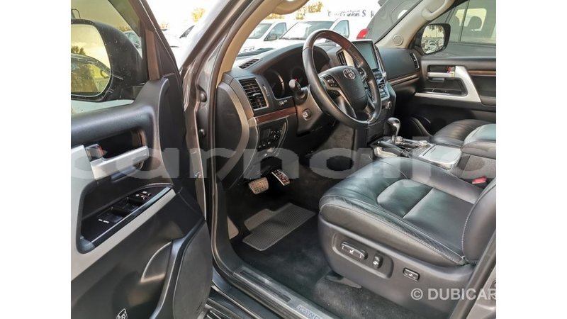 Big with watermark toyota da abia state import dubai 16144