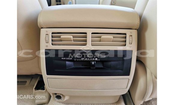 Acheter Import Voiture Toyota Land Cruiser Blanc à Import - Dubai, État d'Abia Acheter Import Voiture Toyota Land Cruiser Blanc à Import - Dubai, État d'Abia