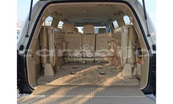 Acheter Import Voiture Toyota Land Cruiser Blanc à Import - Dubai, État d'Abia Acheter Import Voiture Toyota Land Cruiser Blanc à Import - Dubai, État d'Abia