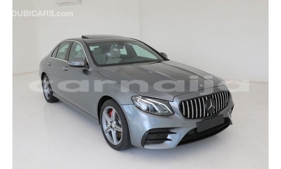 Acheter Import Utilitaire Mercedes‒Benz 1117 Autre à Import - Dubai, État d'Abia Acheter Import Utilitaire Mercedes‒Benz 1117 Autre à Import - Dubai, État d'Abia