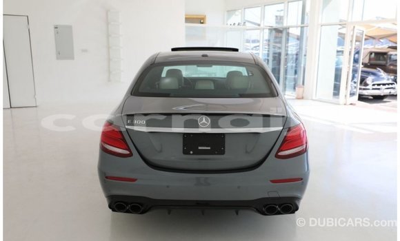 Acheter Import Utilitaire Mercedes‒Benz 1117 Autre à Import - Dubai, État d'Abia Acheter Import Utilitaire Mercedes‒Benz 1117 Autre à Import - Dubai, État d'Abia