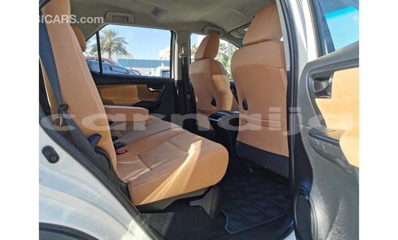 Buy Import Toyota Fortuner White Car in Import - Dubai in Abia State Buy Import Toyota Fortuner White Car in Import - Dubai in Abia State