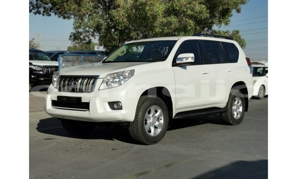 Acheter Import Voiture Toyota Prado Blanc à Import - Dubai, État d'Abia Acheter Import Voiture Toyota Prado Blanc à Import - Dubai, État d'Abia