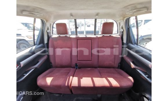 Buy Import Toyota Hilux White Car in Import - Dubai in Abia State Buy Import Toyota Hilux White Car in Import - Dubai in Abia State