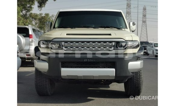 Buy Import Toyota FJ Cruiser Beige Car in Import - Dubai in Abia State Buy Import Toyota FJ Cruiser Beige Car in Import - Dubai in Abia State