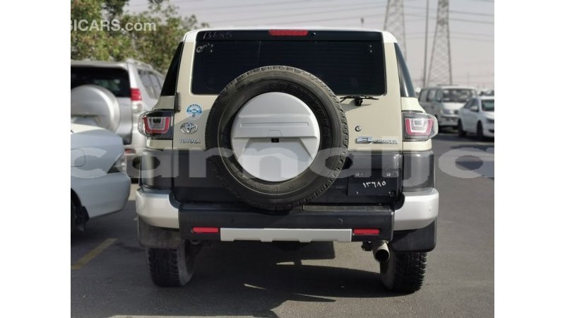 Big with watermark toyota fj cruiser abia state import dubai 16224