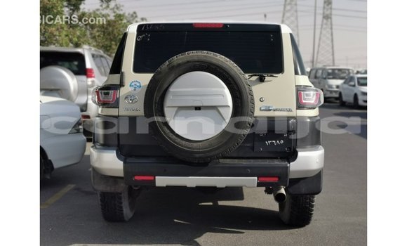 Buy Import Toyota FJ Cruiser Beige Car in Import - Dubai in Abia State Buy Import Toyota FJ Cruiser Beige Car in Import - Dubai in Abia State