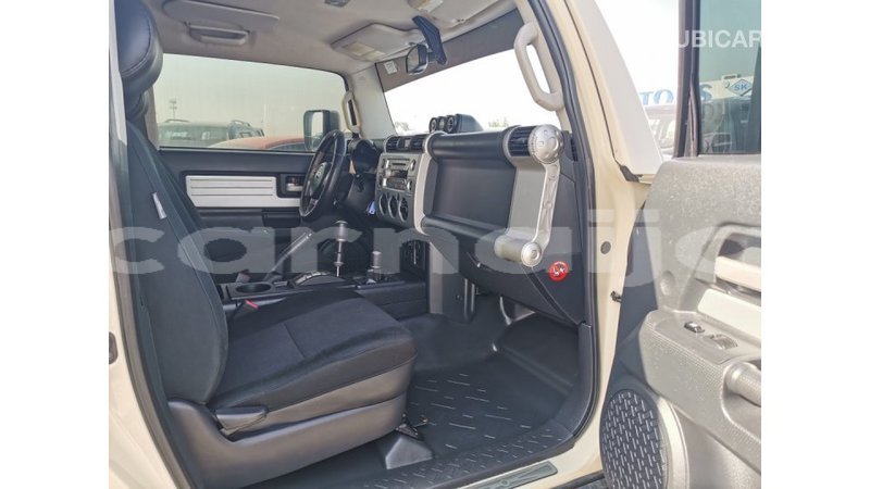 Big with watermark toyota fj cruiser abia state import dubai 16224