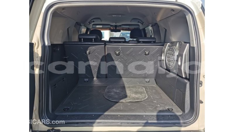 Big with watermark toyota fj cruiser abia state import dubai 16224