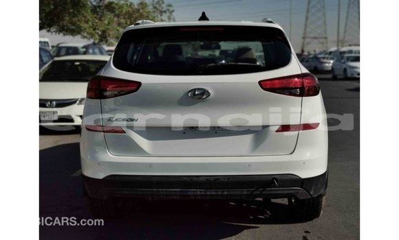 Acheter Import Voiture Hyundai Tucson Blanc à Import - Dubai, État d'Abia Acheter Import Voiture Hyundai Tucson Blanc à Import - Dubai, État d'Abia