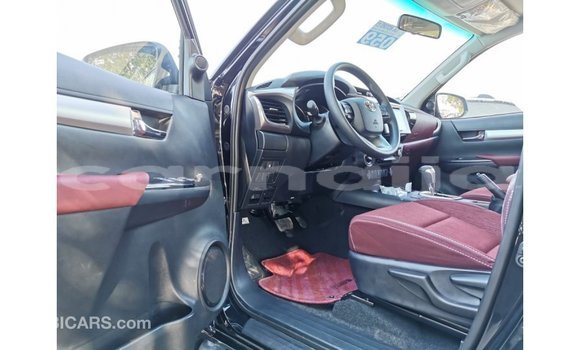 Buy Import Toyota Hilux Black Car in Import - Dubai in Abia State Buy Import Toyota Hilux Black Car in Import - Dubai in Abia State