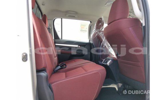Buy Import Toyota Hilux White Car in Import - Dubai in Abia State Buy Import Toyota Hilux White Car in Import - Dubai in Abia State