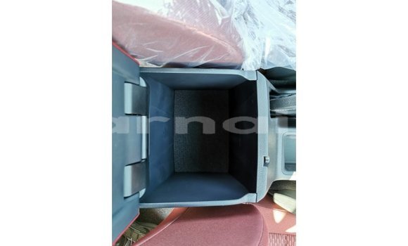 Acheter Import Voiture Toyota Hilux Blanc à Import - Dubai, État d'Abia Acheter Import Voiture Toyota Hilux Blanc à Import - Dubai, État d'Abia