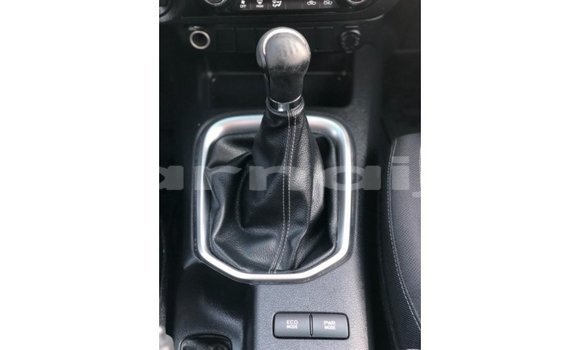 Buy Import Toyota Hilux White Car in Import - Dubai in Abia State Buy Import Toyota Hilux White Car in Import - Dubai in Abia State