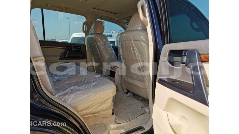 Big with watermark toyota land cruiser abia state import dubai 16258