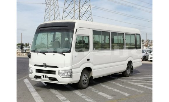 Buy Import Toyota Coaster White Car in Import - Dubai in Abia State Buy Import Toyota Coaster White Car in Import - Dubai in Abia State