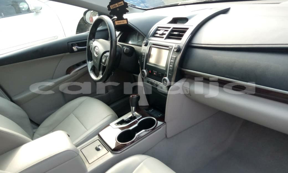 Acheter Neuf Voiture Toyota Camry Marron à Lagos, État de Lagos