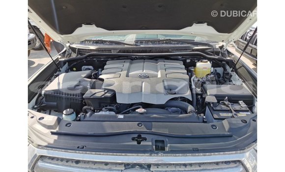 Buy Import Toyota Land Cruiser White Car in Import - Dubai in Abia State Buy Import Toyota Land Cruiser White Car in Import - Dubai in Abia State