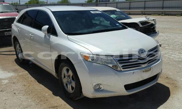 Buy Used Toyota Venza White Car in Lagos in Lagos State Buy Used Toyota Venza White Car in Lagos in Lagos State