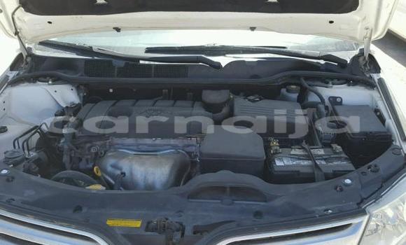 Buy Used Toyota Venza White Car in Lagos in Lagos State Buy Used Toyota Venza White Car in Lagos in Lagos State
