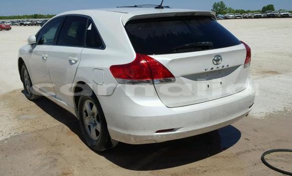 Buy Used Toyota Venza White Car in Lagos in Lagos State Buy Used Toyota Venza White Car in Lagos in Lagos State
