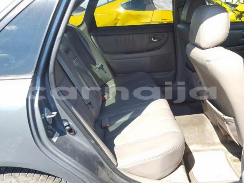 Big with watermark 2002 toyota avalon xl..6