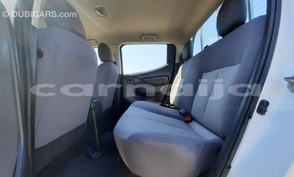 Acheter Import Voiture Mitsubishi L200 Blanc à Import - Dubai, État d'Abia Acheter Import Voiture Mitsubishi L200 Blanc à Import - Dubai, État d'Abia